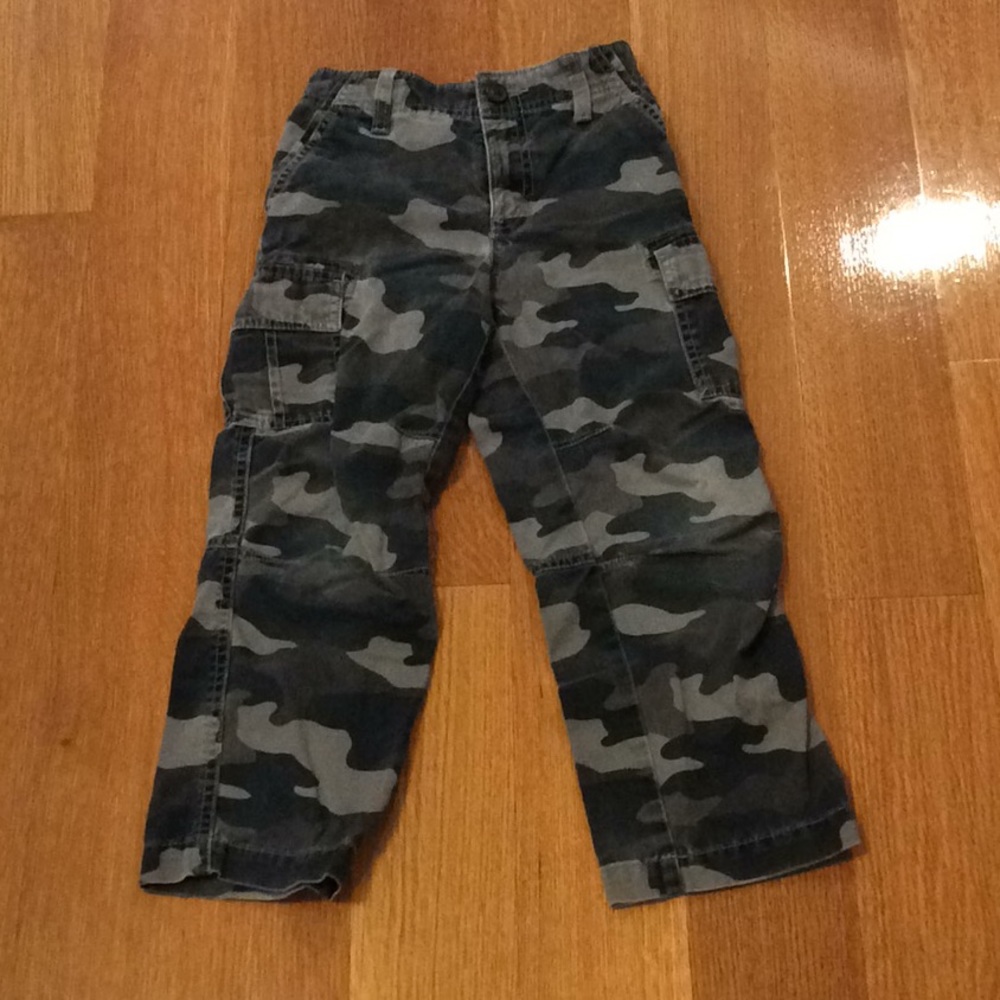 Sonoma - Camouflaged Pants- Size M (5-6 years old)